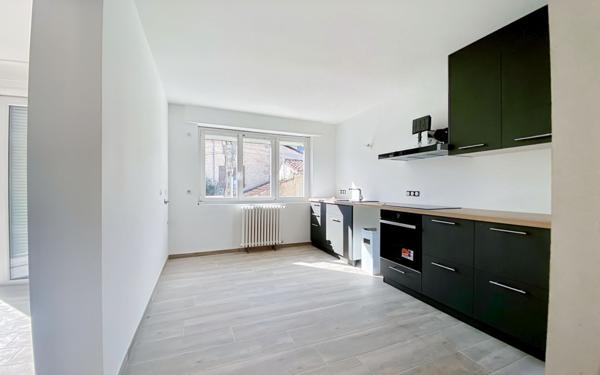 Maison à vendre    5 pièces •  Mont-de-Marsan