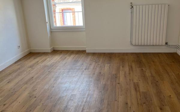 Maison à louer    3 pièces • 76,60 m2 Vibraye