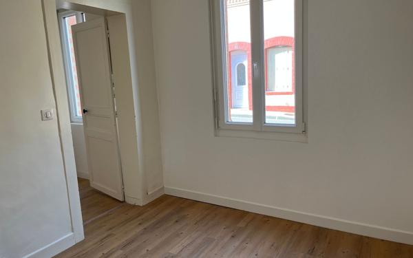 Maison à louer    3 pièces • 76,60 m2 Vibraye