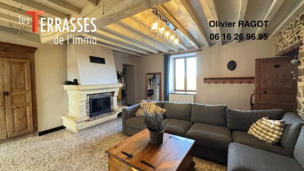 Saint-Marcel-de-Félines (42122) Demeure de caractère du XVIIIème siècle rénovée dans un cadre de vie d'exception