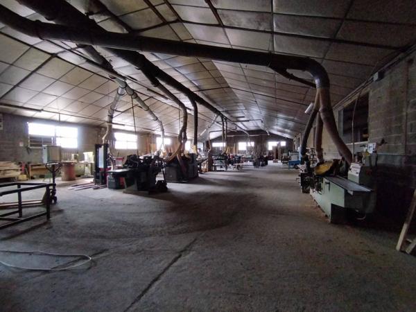 Bâtiments professionnels à vendre – Grand volume entre Cahors Sud et Montauban Nord