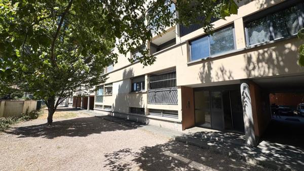 Toulouse Lafourguette – Appartement T4 rénové, meublé et traversant