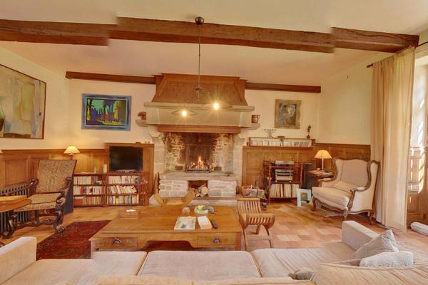 MANOIR SUR LA COTE DE PENTHIEVRE