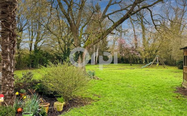 Maison à vendre    8 pièces • 231 m2 Arnières-sur-Iton