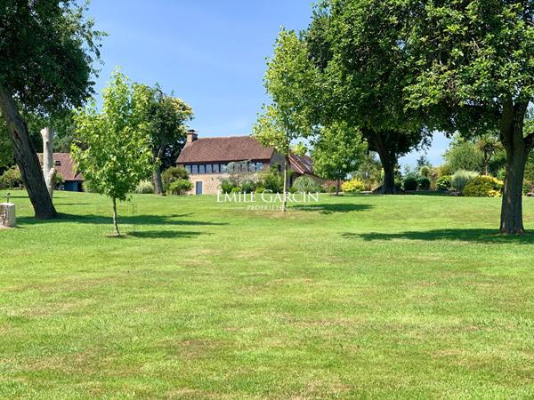A vendre -Propriété sur 6 hectares  dans l'Orne