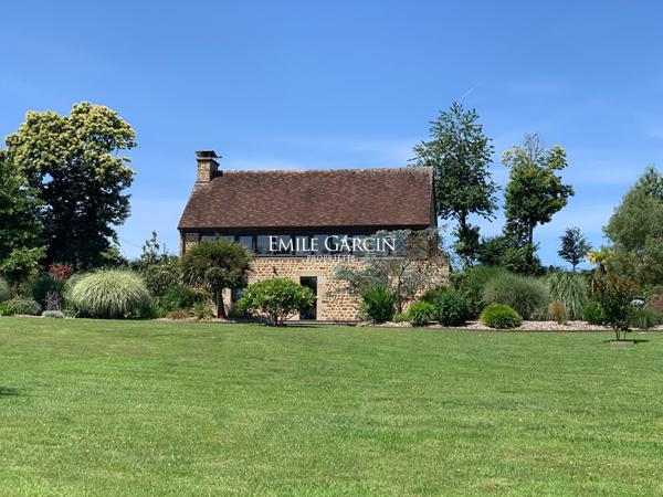 A vendre -Propriété sur 6 hectares  dans l'Orne