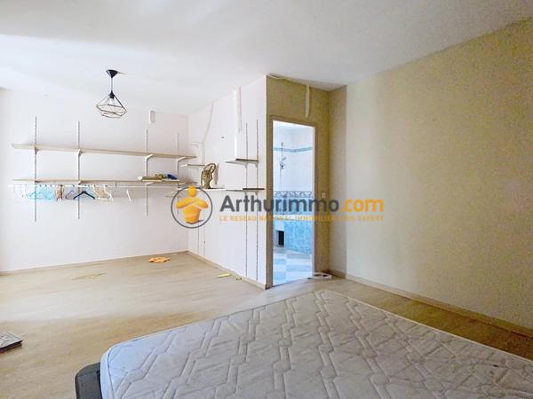 Vente                                                      Immeuble
                        
                     10 pièces                      275 m2                     à Ria-Sirach