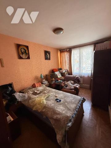 CENTRE VILLE - DEUX CHAMBRES - LUMINEUX - PETITE COPRO