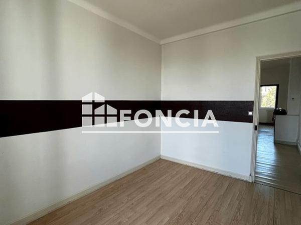 À vendre Maison 10 pièces 212.98 m² - Montauban 82000