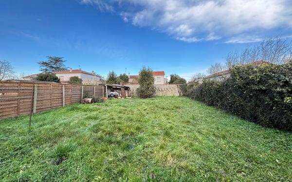 Terrain à vendre    Royan