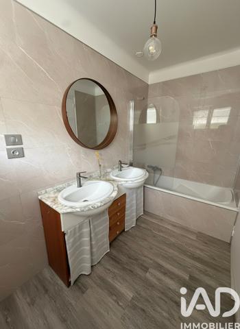 Maison à vendre 7 pièces 134 m² Sainte-Luce-sur-Loire
