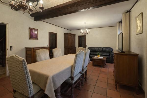 Maison - 5 pièces - 170 m²