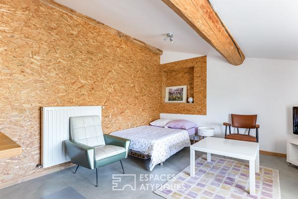 Ferme rénovée avec gîtes et parc arboré à Bas-Pays