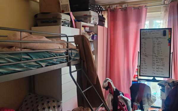 Appartement à vendre    2 pièces • 73 m2 Créteil