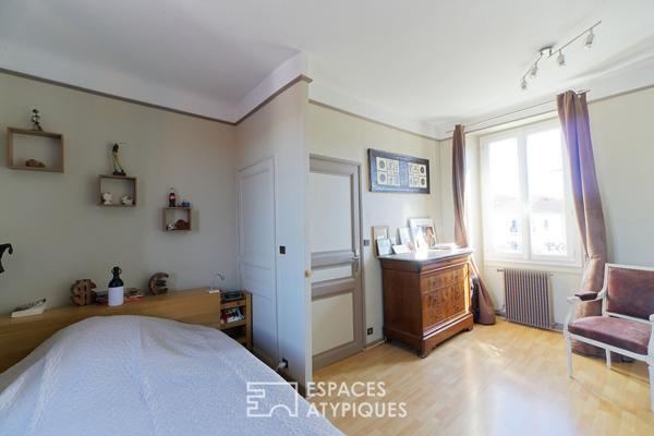 Élégante maison de ville rénovée avec raffinement