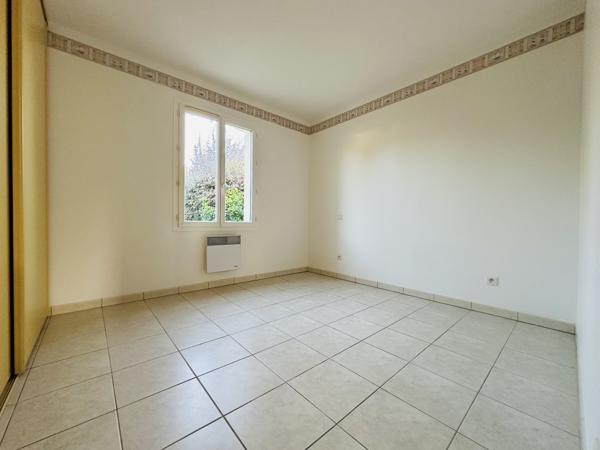 Maison
                                                                                                                                                                                                                                                                                                                        4 pièce(s)                                                                                                                                                                                                          3 chambre(s)                                                                                                                                                                                                          94  m²