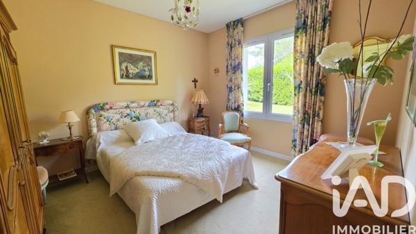 Maison à vendre 9 pièces 229 m² Migné-Auxances