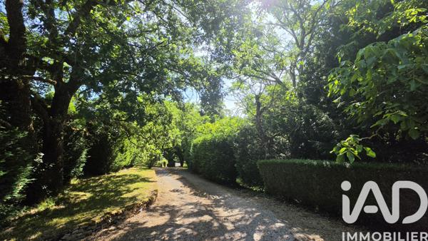 Maison à vendre 9 pièces 229 m² Migné-Auxances