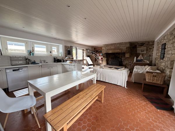 Maison de charme en pierre avec jardin - Plages à pied