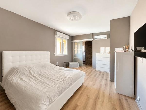 Maison à vendre 679 900 € Saint-Jean-de-Védas 5 p 165 m² DPE B