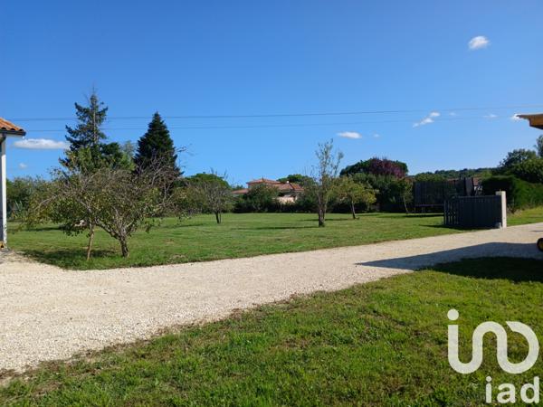 Maison à vendre 5 pièces 207 m² Saint-Germain-et-Mons