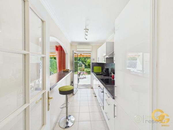 Appartement à MANDELIEU LA NAPOULE (06210)