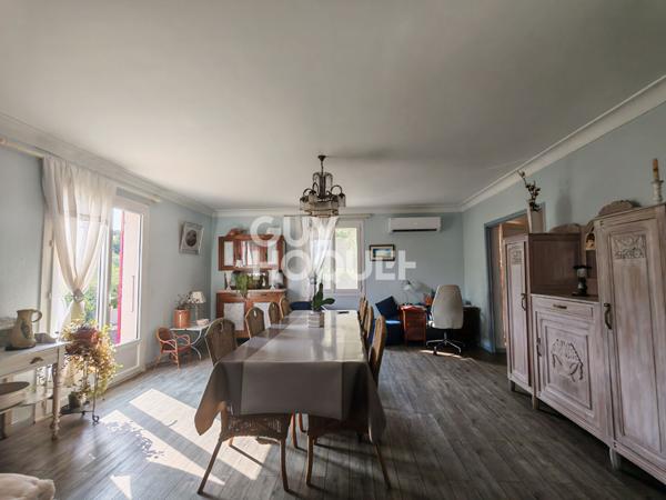 Pernes-les-Fontaines -  Deux habitations indépendantes, un potentiel exceptionnel !