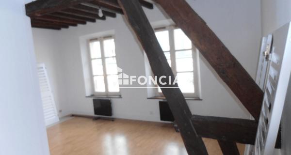 Location Studio 37.48 m² - Chartres 28000