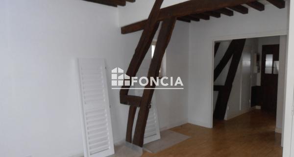 Location Studio 37.48 m² - Chartres 28000