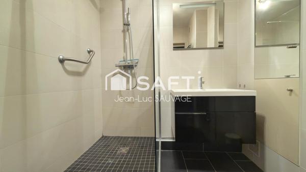 T4 plein centre ville + Garage