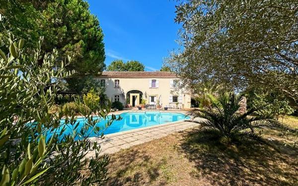 Maison à vendre    6 pièces •  Fleurance