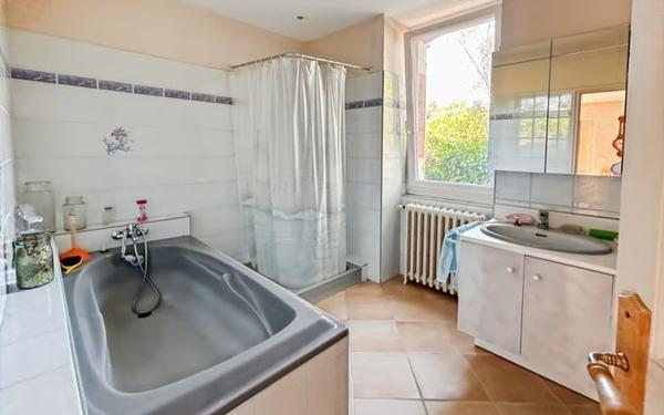 Maison à vendre    6 pièces •  Fleurance