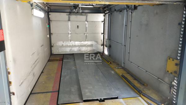A vendre garage sur rail dans parking sécurisé