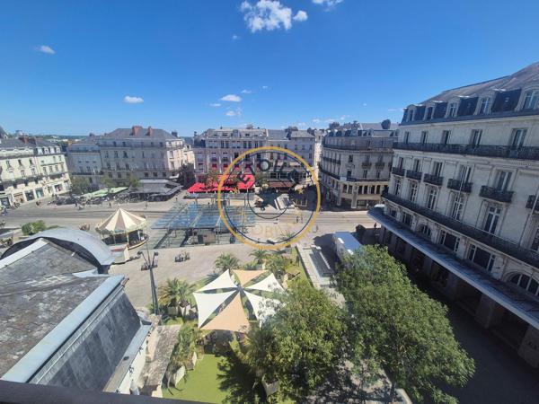 ANGERS HYPER CENTREVILLE - ANGERS - LIBRE LE 17 AOUT ...