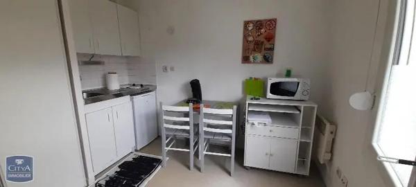 Appartement à louer 1 pièce 18.16m² Le Mans (72000)