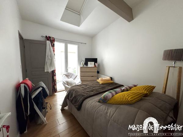 Location Appartement avec cour et patio - 2 pièces + mezzanine - 46m² - COGNAC Centre-ville