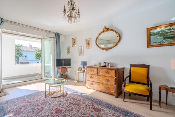 Appartement 1 pièce - 34 m² Exclusivité efficity