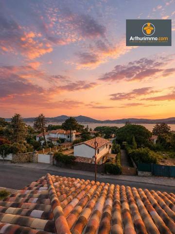Vente                                                      Appartement
                        
                     3 pièces                      94 m2                     à Porticcio