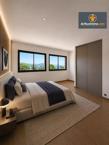 Vente                                                      Appartement
                        
                     3 pièces                      94 m2                     à Porticcio