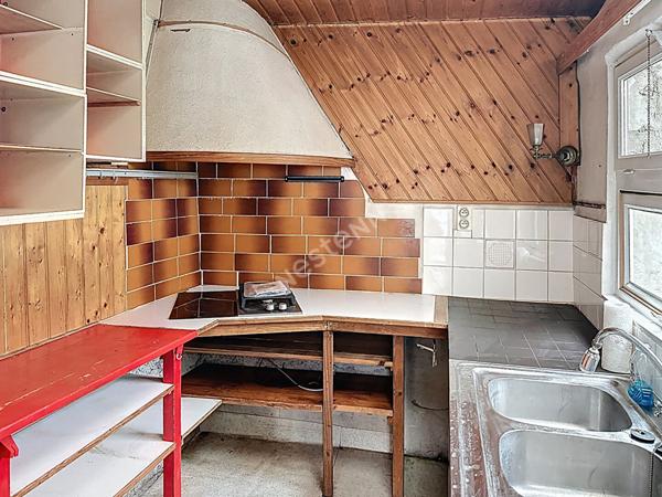 Maison de caractère à réinventer ! Poitiers secteur Parc de Blossac