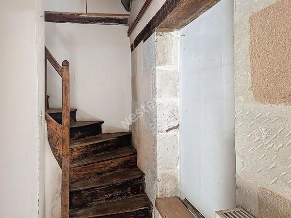 Maison de caractère à réinventer ! Poitiers secteur Parc de Blossac