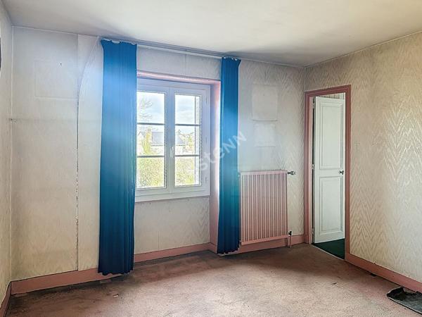 Maison de caractère à réinventer ! Poitiers secteur Parc de Blossac