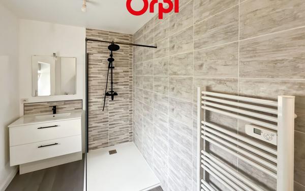 Immeuble à vendre    7 pièces • 149 m2 La Ferté-Bernard