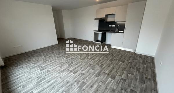 Location Appartement 3 pièces 61.65 m² - Corbeil-essonnes 91100
