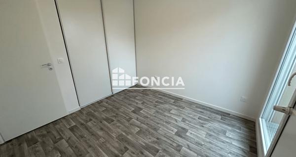 Location Appartement 3 pièces 61.65 m² - Corbeil-essonnes 91100