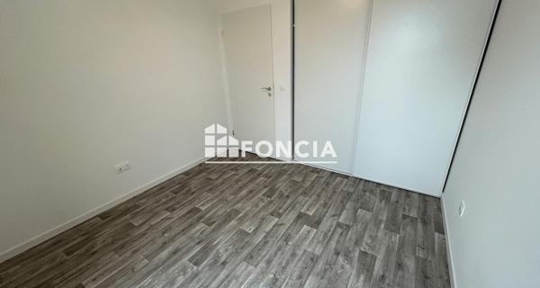 Location Appartement 3 pièces 61.65 m² - Corbeil-essonnes 91100