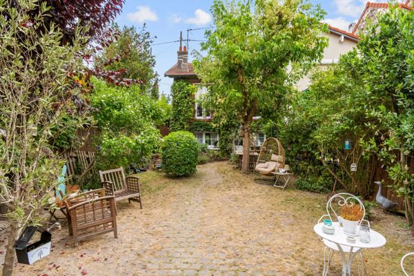 CHATOU - Maison 4P avec dépendance