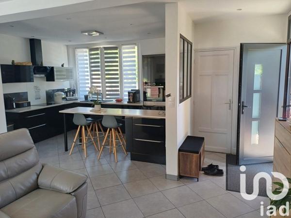 Maison 5 pièces de 120 m² à Brienne-le-Château (10500)