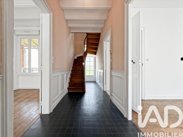 Maison à vendre 5 pièces 91 m² Sablé-sur-Sarthe