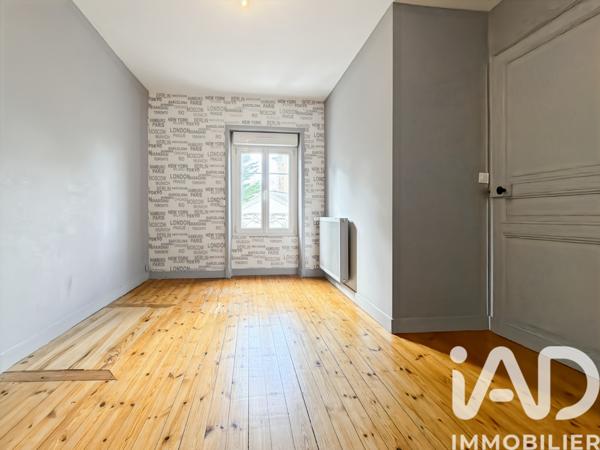 Maison à vendre 5 pièces 91 m² Sablé-sur-Sarthe